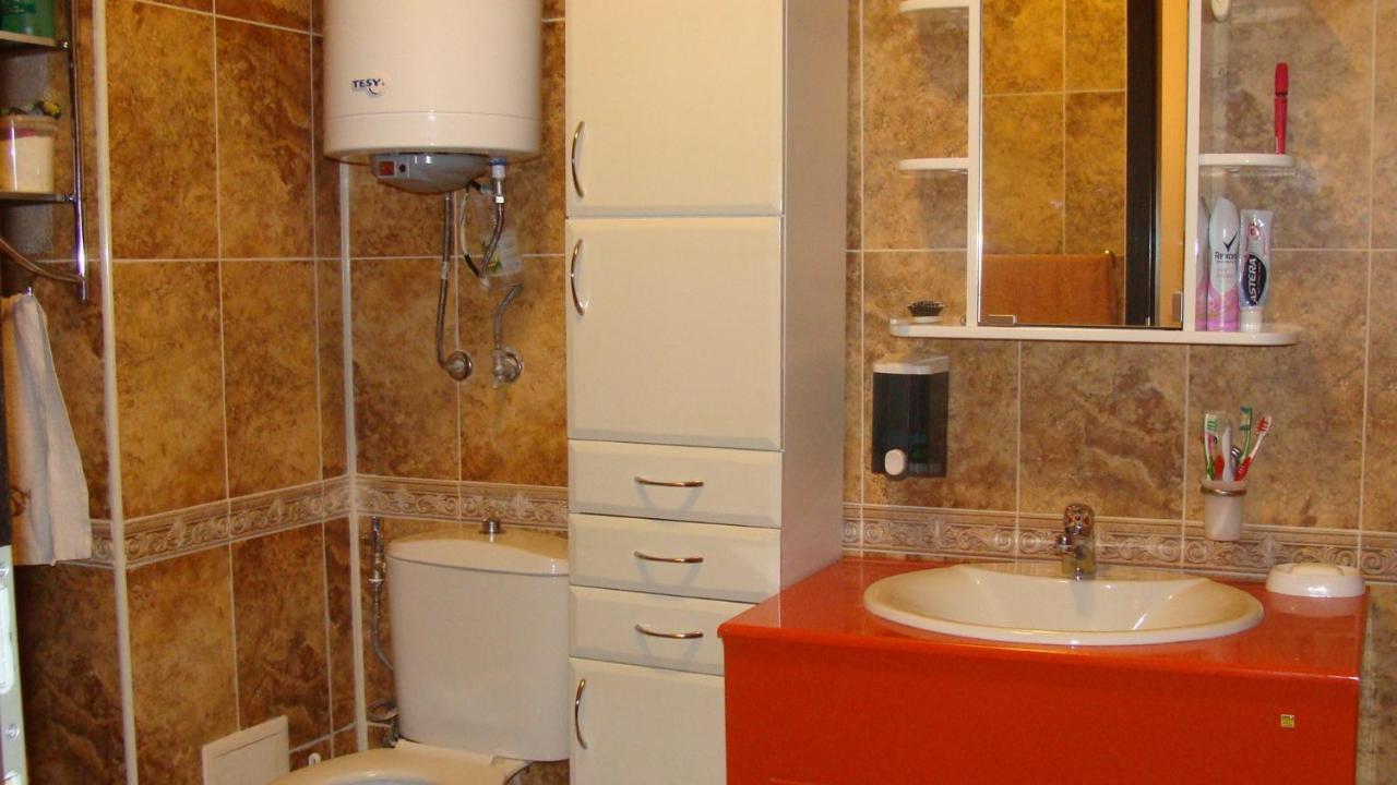 Admiral Apartments Златни пясъци Стая снимка