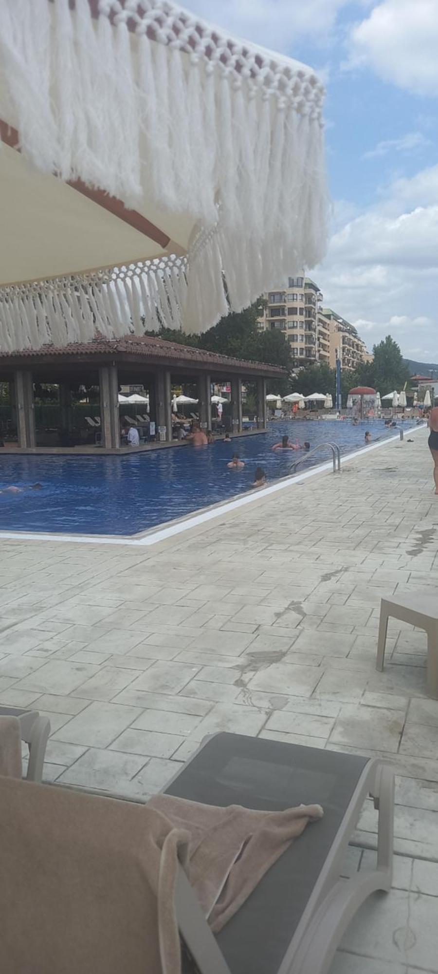 Admiral Apartments Златни пясъци Екстериор снимка